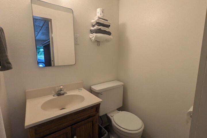 Room 8 of 10