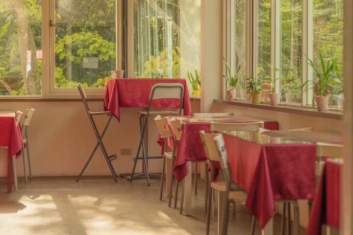 Dining 197 of 263