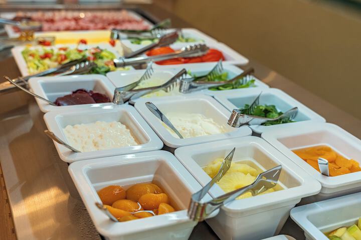 Dining 170 of 187