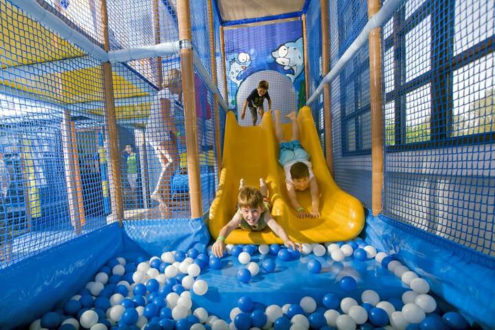 Childrens Activities 48 of 73