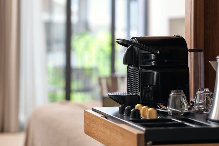 Breakfast/Coffee Service 76 of 183