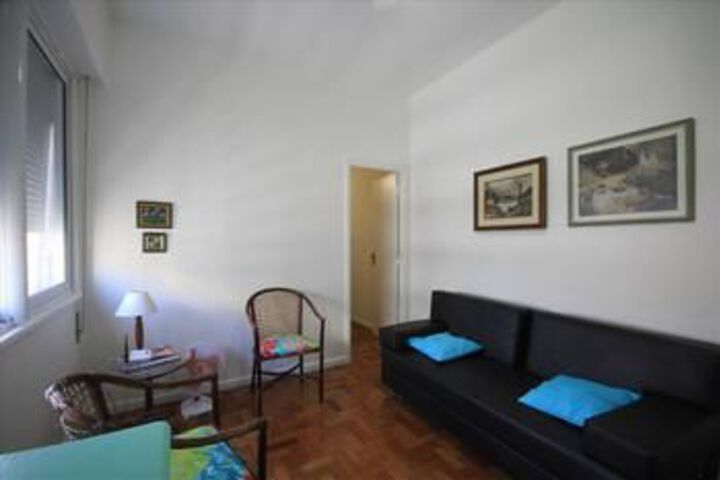 Room 16 of 19