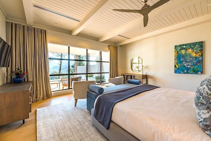 Room 3 of 75