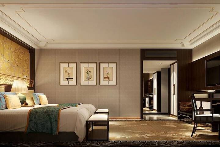Room 22 of 80