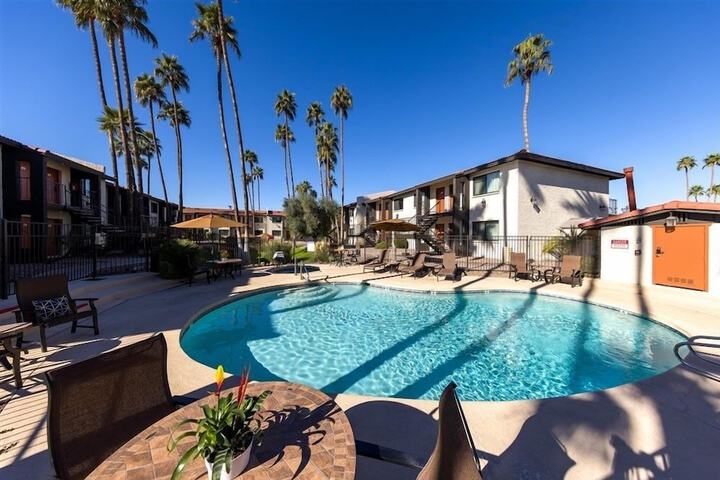 Pool 9 of 24