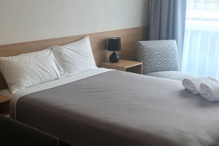Room 11 of 21