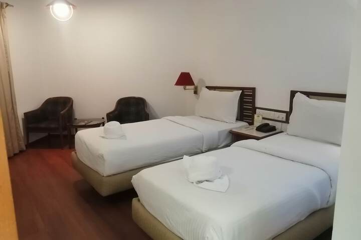 Room 73 of 181
