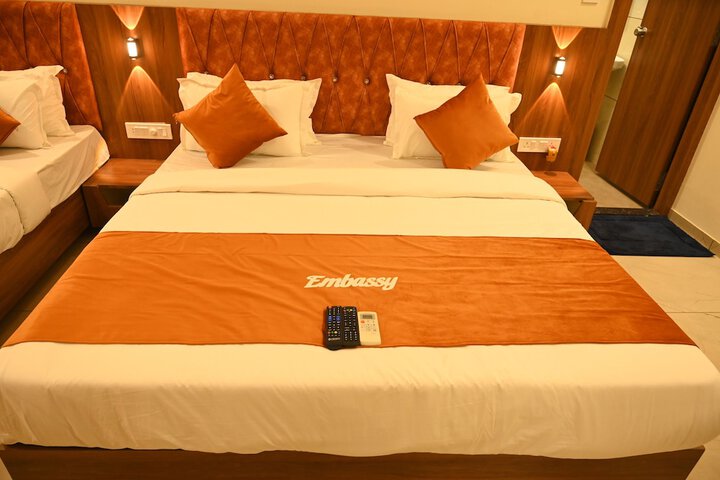 Room 20 of 28