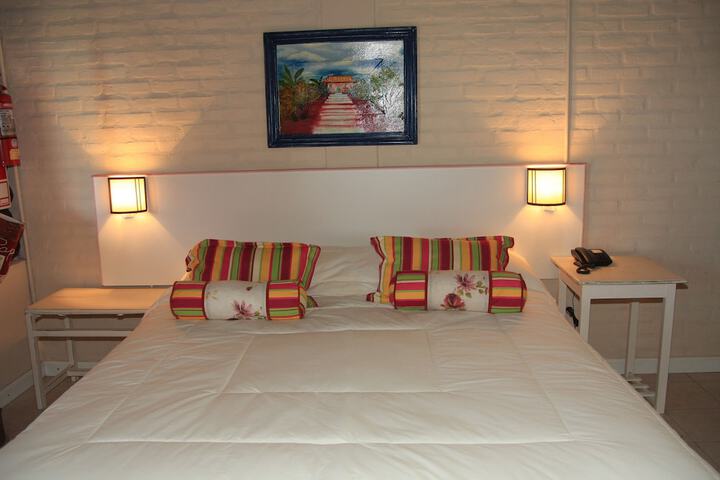 Room 5 of 30