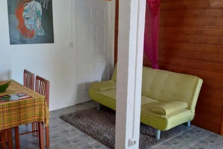 Room 3 of 15