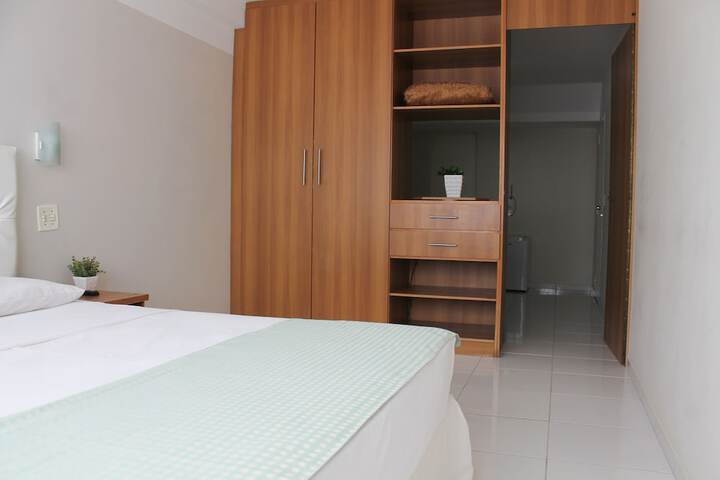 Room 4 of 49