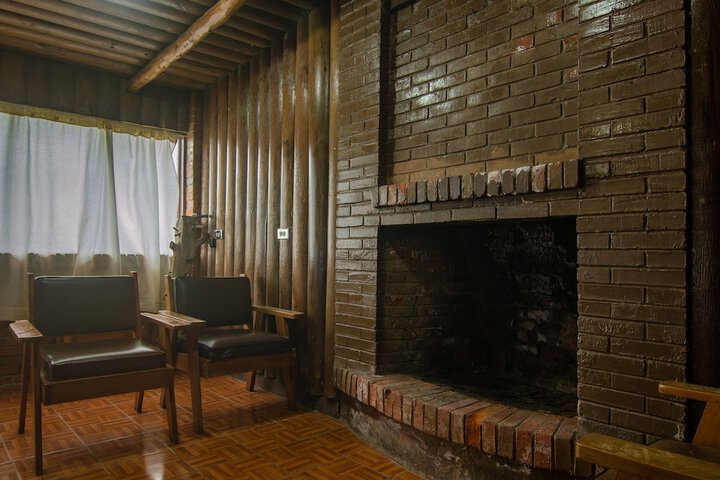 Room 10 of 49