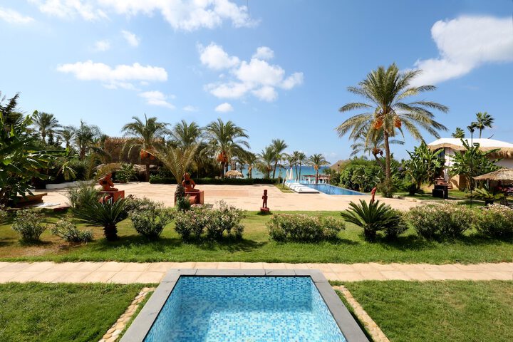 Pools & Facilities