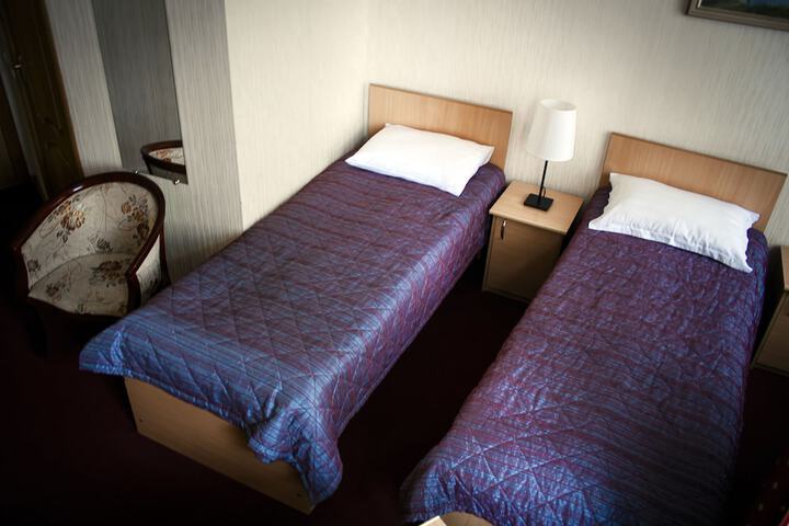 Room 7 of 45