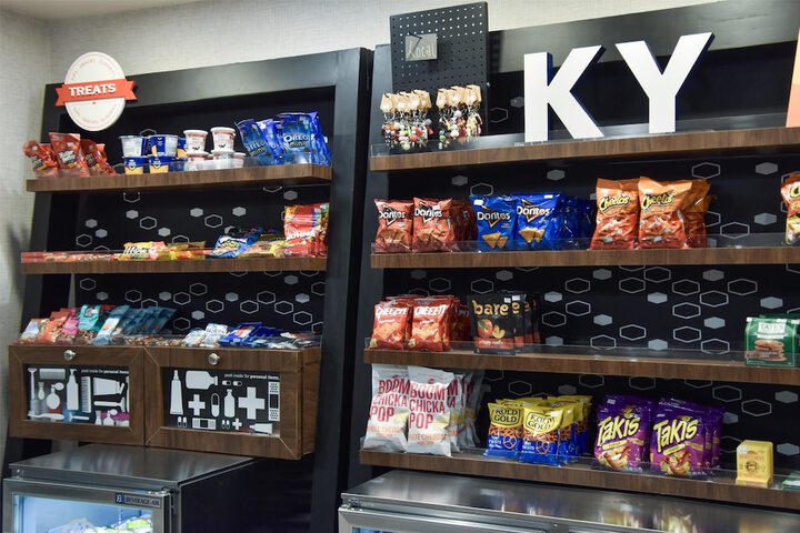 Snack bar