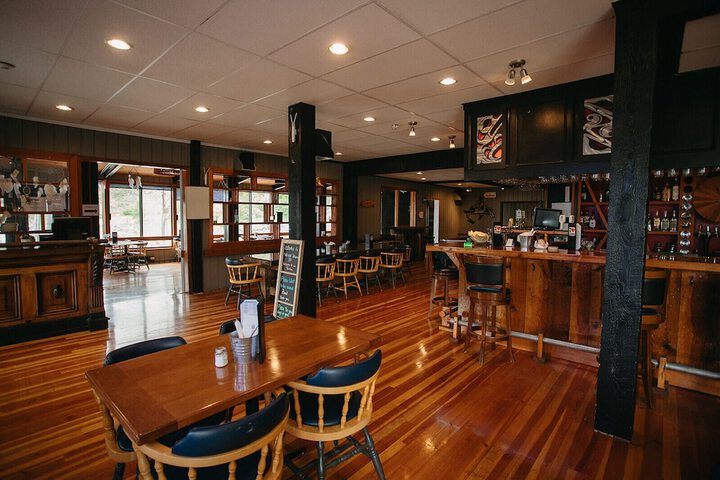 Dining Photos
