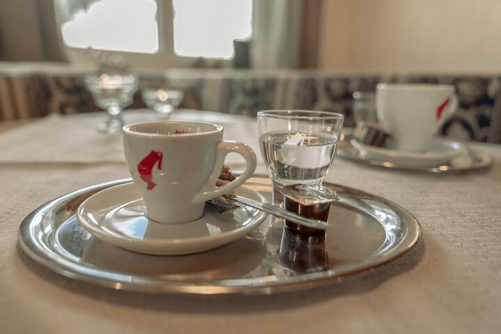 Breakfast/Coffee Service 73 of 84