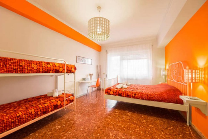 Room 15 of 50