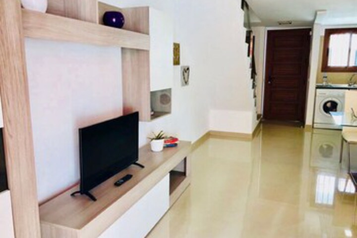Room 14 of 26