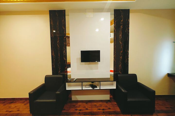 Room 32 of 55