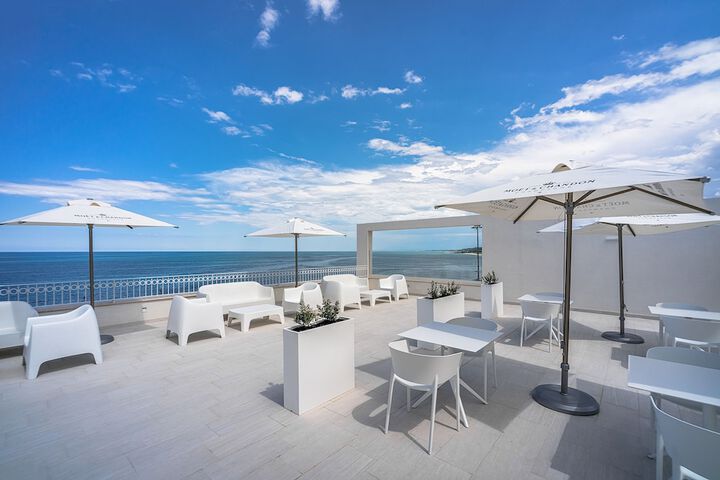Terrace/Patio 16 of 16