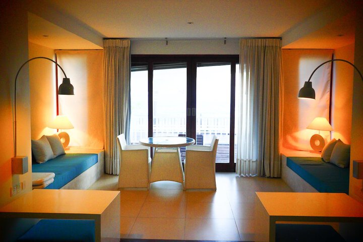 Room 30 of 67