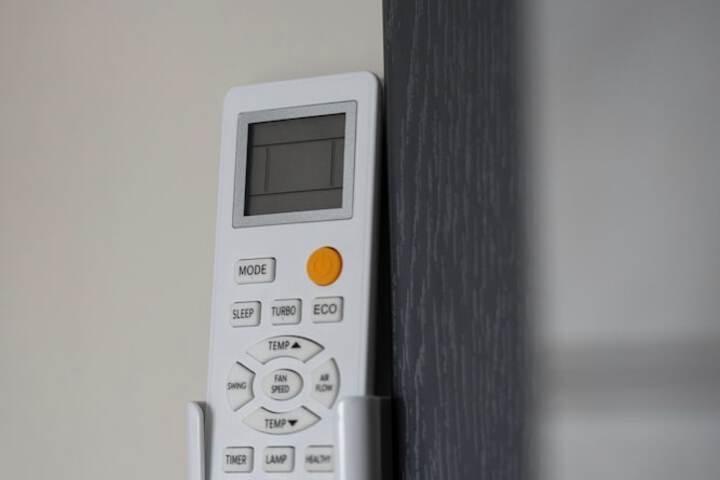 Room 65 of 293