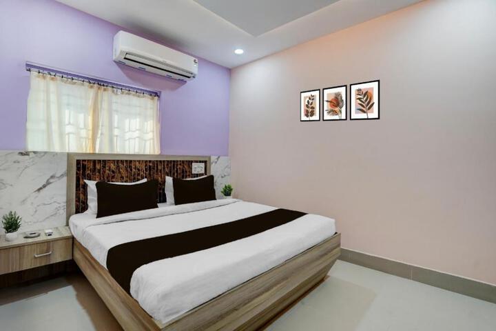 Super Hotel O Maheshwari Heights