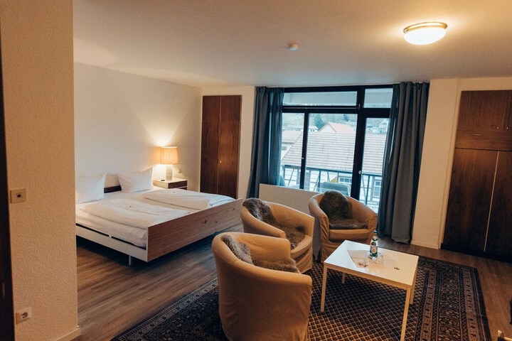 Room 32 of 56
