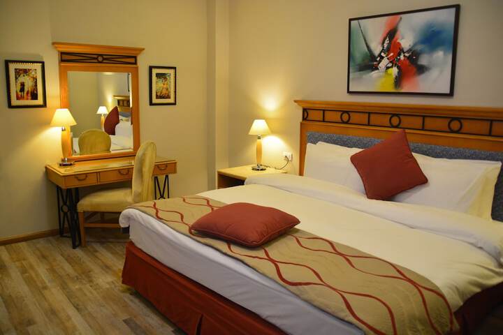 Room 19 of 47