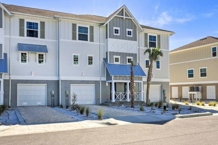 Photo of New! Unforgettable Family Getaway at Resort ! 3 Bedroom Townhouse
