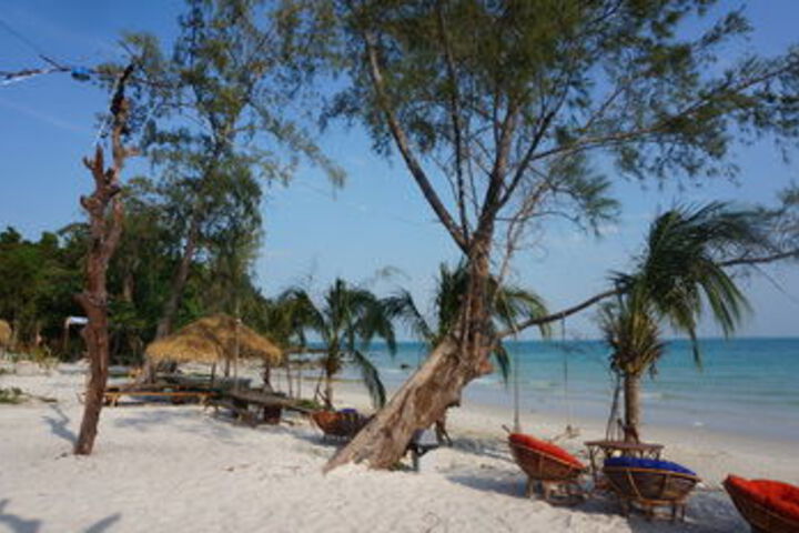 Beach 13 of 64