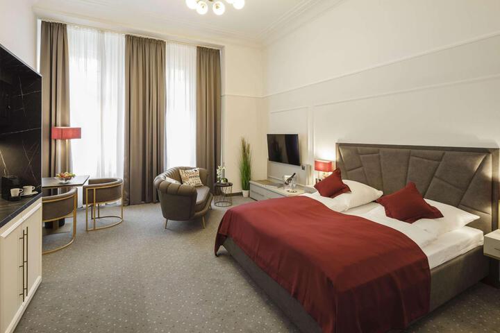 Room 44 of 81