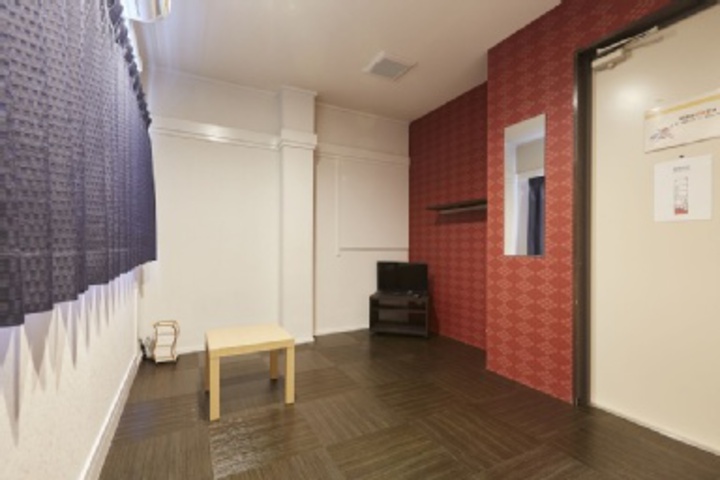 Room 154 of 288