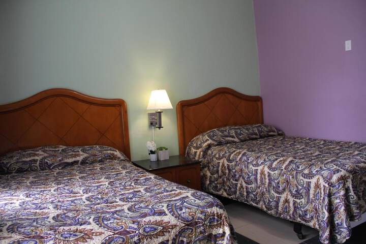 Room 25 of 53
