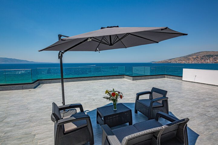 Terrace/Patio 20 of 47