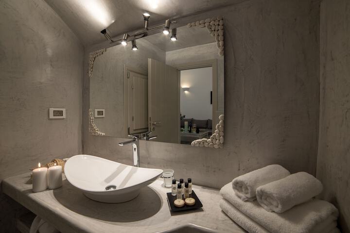 Room 45 of 59