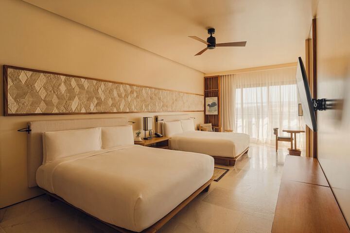 Room 37 of 180