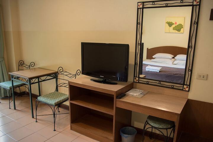 Room 15 of 59