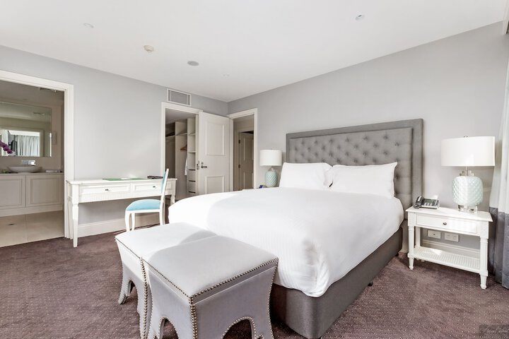 Room 6 of 29