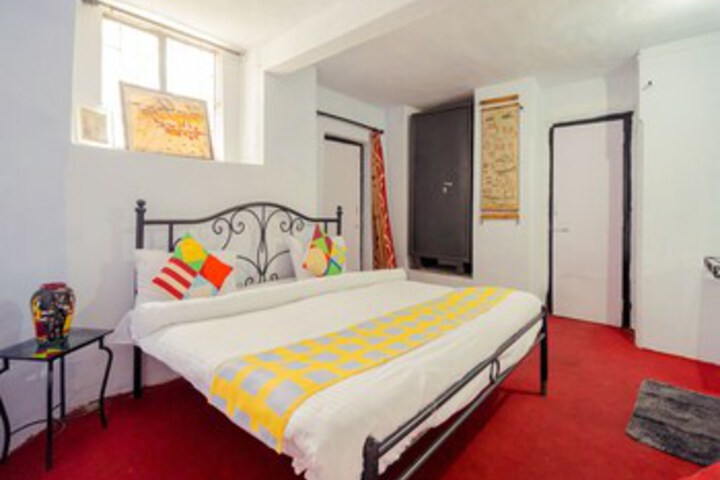 OYO 13707 Home Valley View 3BHK Vincent Hill