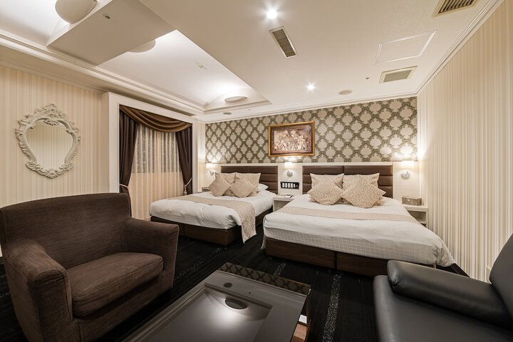 Room 7 of 239
