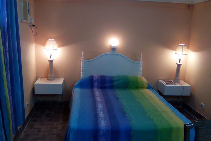 Room 6 of 26