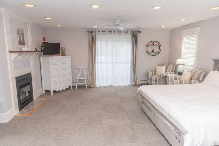 Room 67 of 113