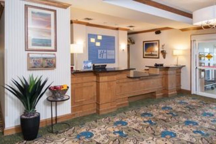 Hotel Interior 22 of 26
