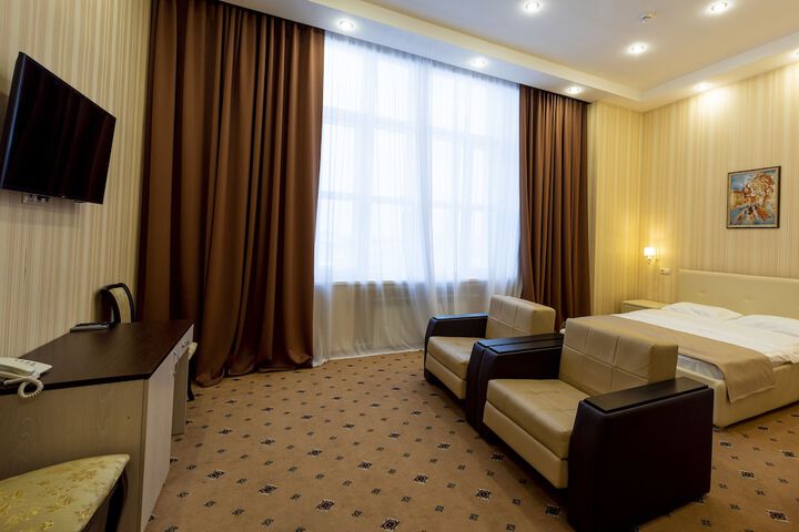 Room 22 of 39