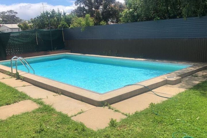 Pool 9 of 11