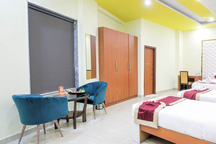 Room 8 of 55