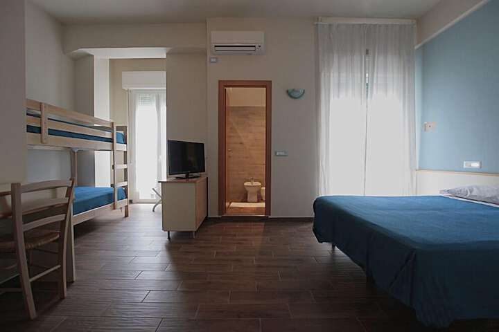 Room 22 of 70