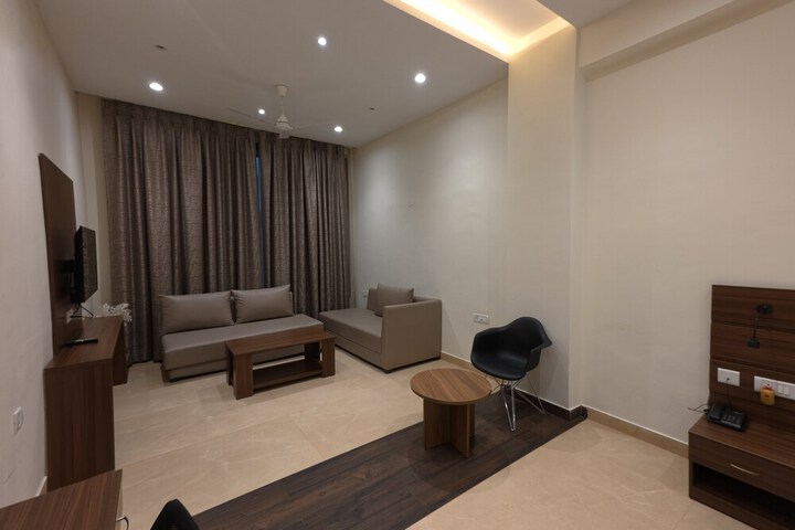 Room 19 of 23